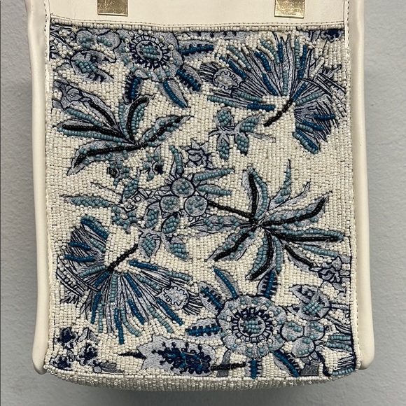 Made In India | Botanical Beaded Mini Tote w/ Bamboo Handles - Picture 3 of 13